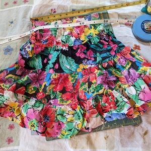 Girl's swirly summer skirt
